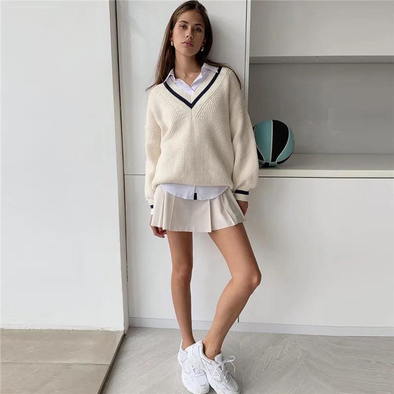 V-Neck Old Money Knitted Sweater