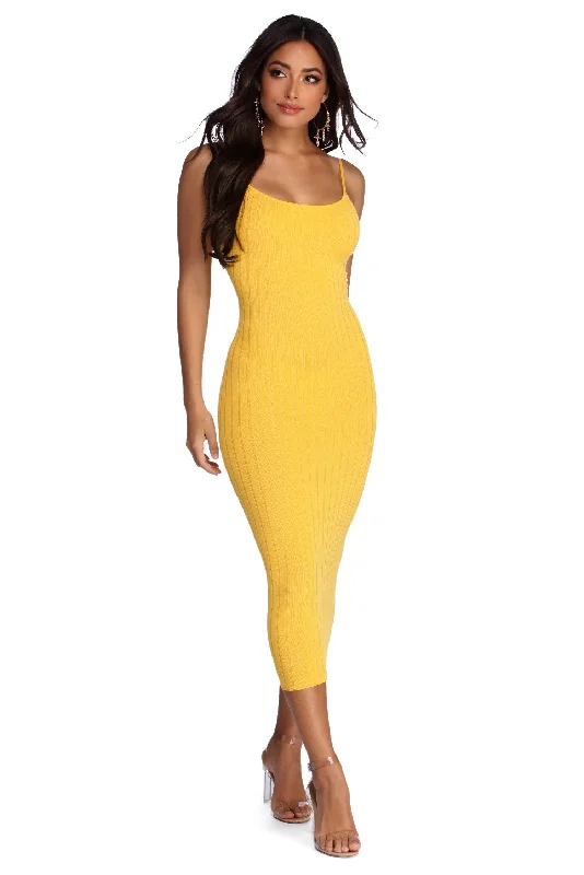 Sleek Style Ribbed Midi Dress